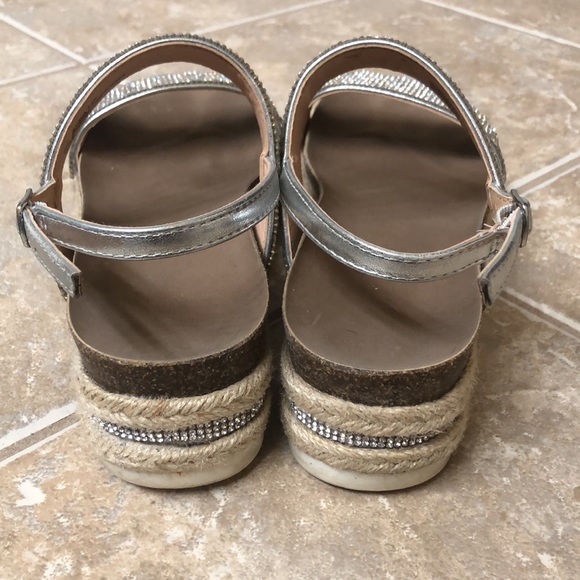 Platform Sandals - Picture 5 of 8